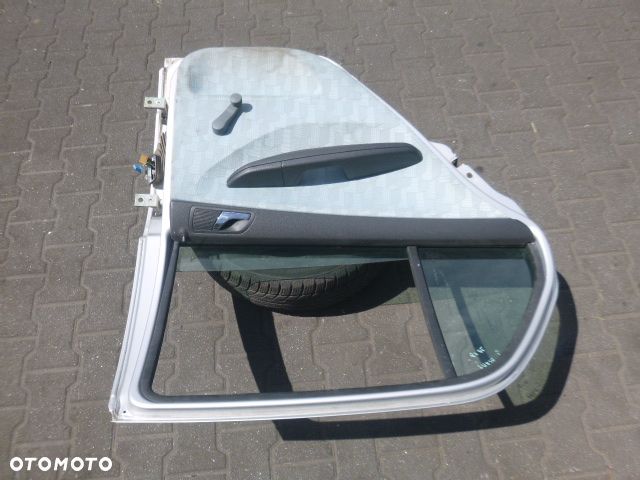 DRZWI LEWY TYŁ LEWE TYLNE SKODA FABIA I HB KOMPLETNE KOLOR 9102 - 15