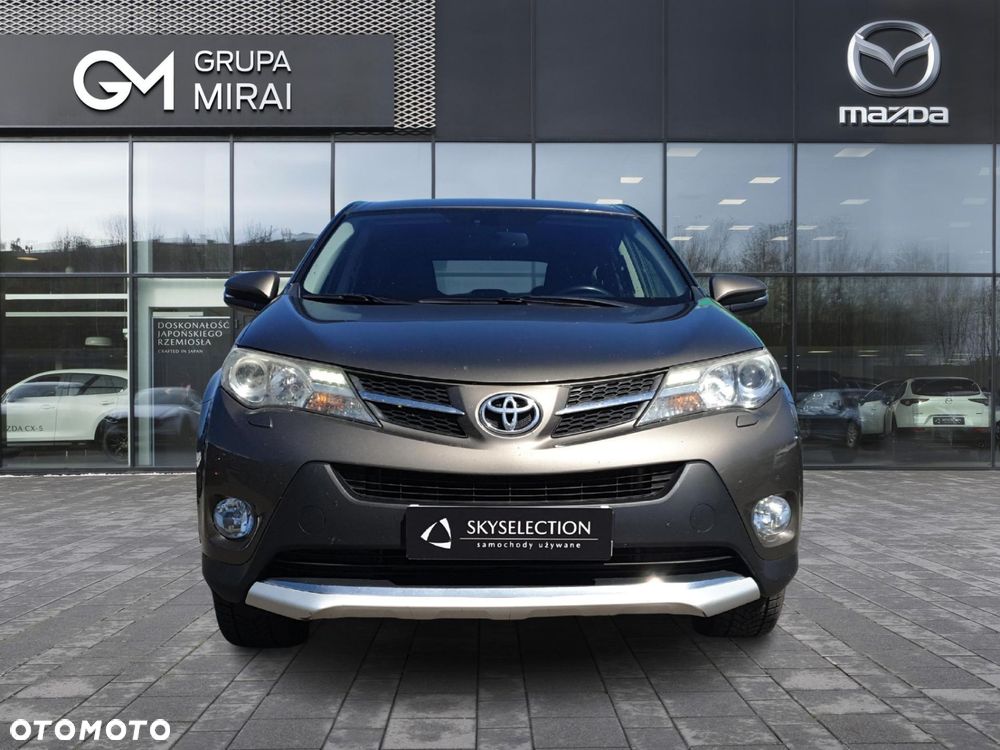 Toyota RAV4 2.0 D-4D Premium - 8