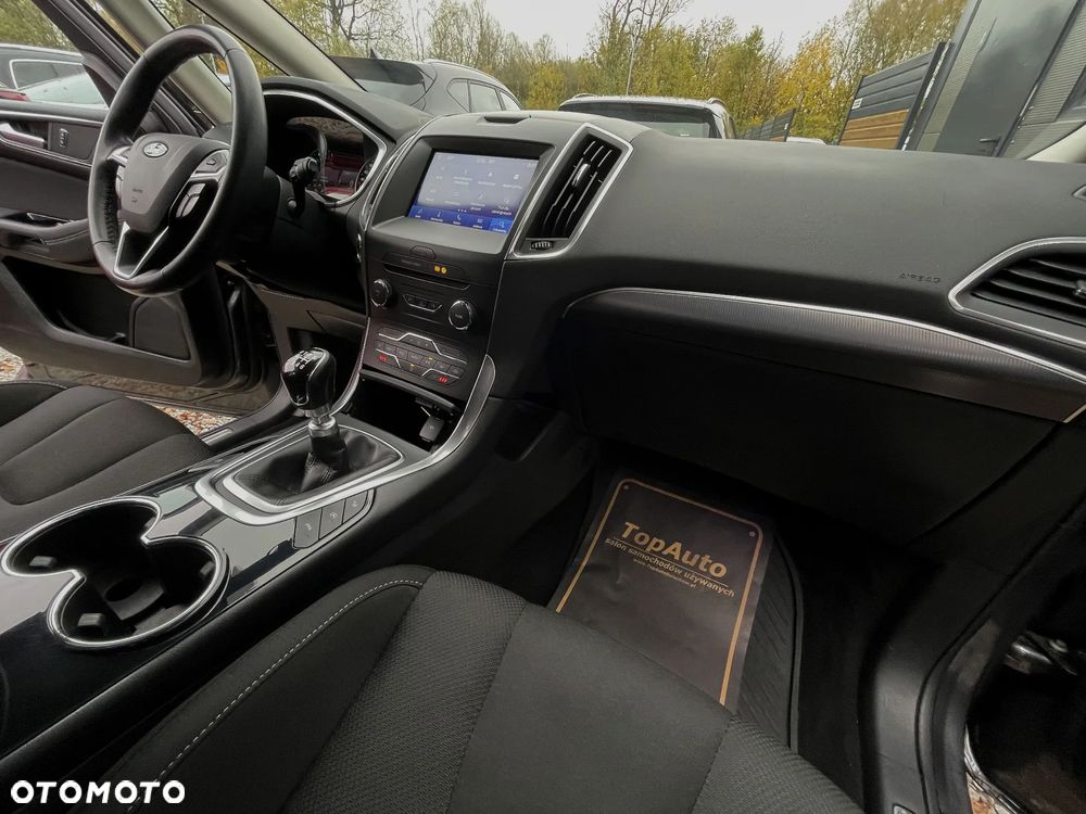 Ford S-Max 2.0 EcoBlue Titanium - 17