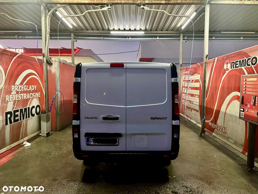 Renault Trafic - 8