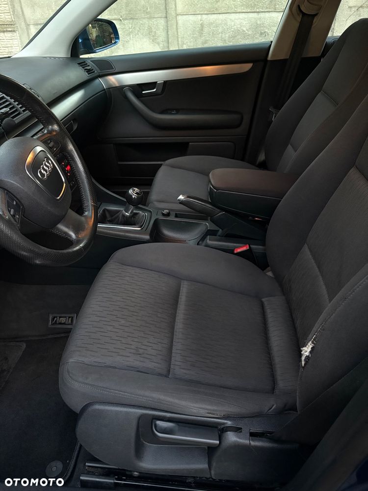 Audi A4 Avant 2.0 TDI - 13