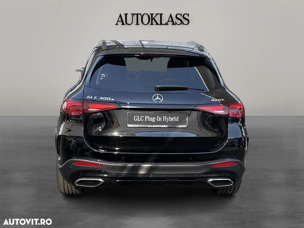 Mercedes-Benz GLC 300 e 4MATIC - 6