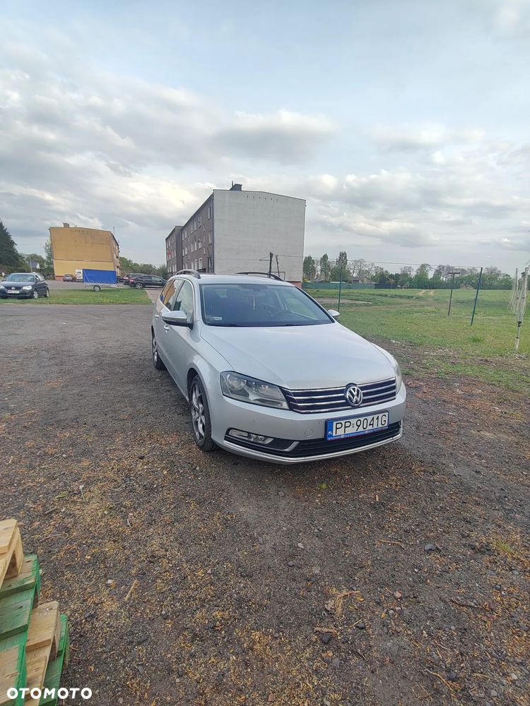 Volkswagen Passat 2.0 TDI Highline - 1