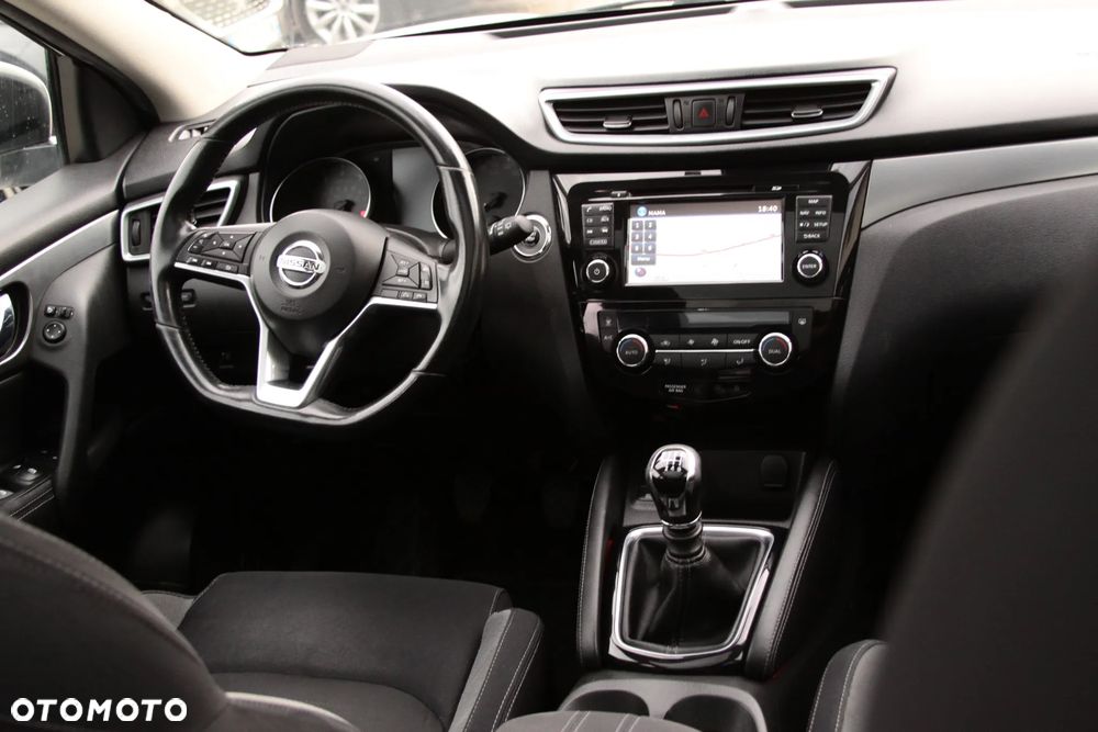 Nissan Qashqai 1.6 DIG-T 360 - 14