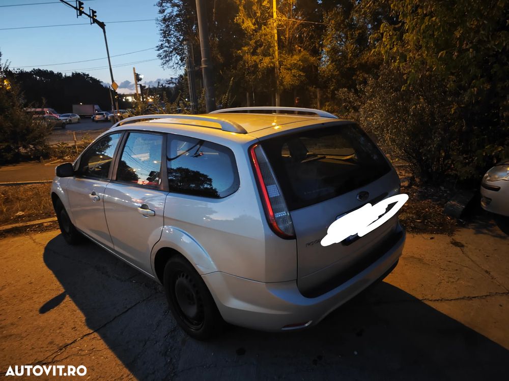 Ford Focus 1.6 TDCi Ambiente - 3