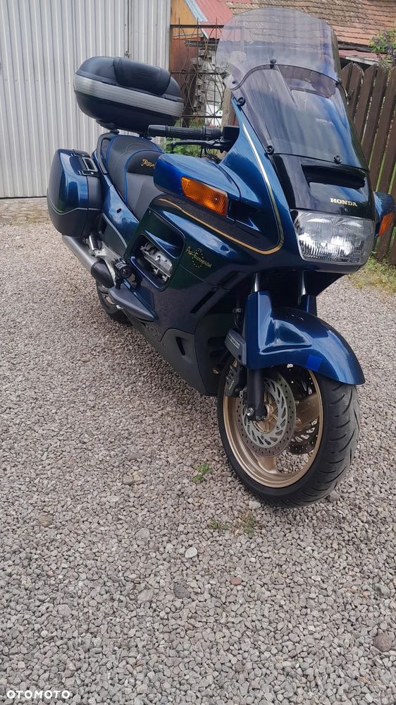 Honda ST - 1