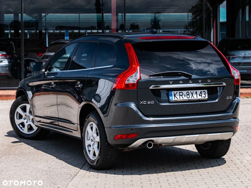 Volvo XC 60 D3 Edition Pro - 4