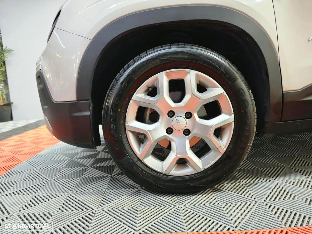 Jeep Avenger 1.2 GSE T3 Altitude - 10