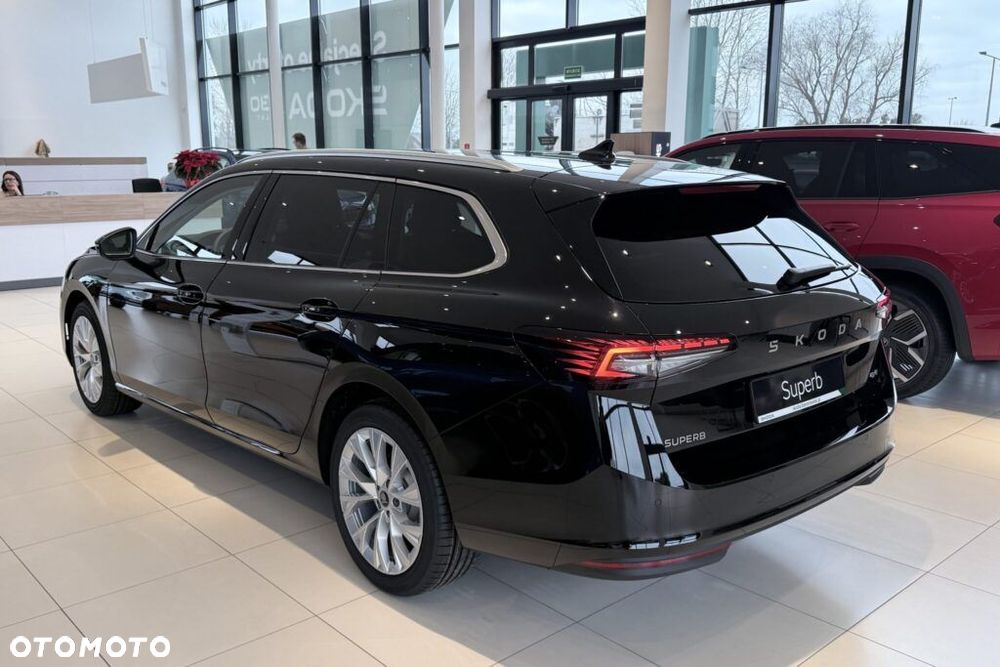 Skoda Superb 2.0 TDI SCR Edition 130 DSG - 8