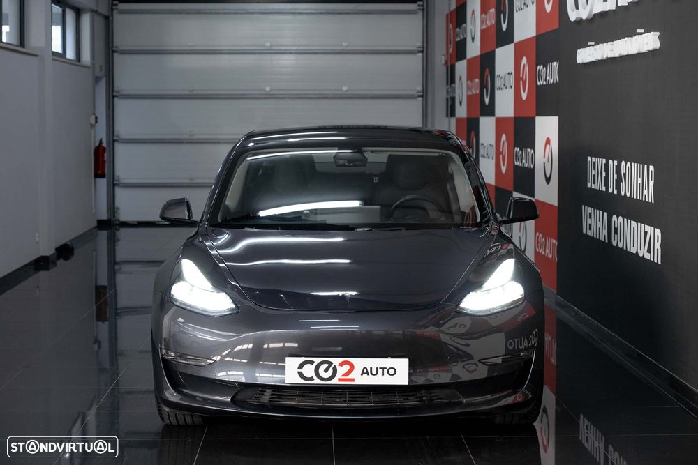 Tesla Model 3 Long Range Tração Traseira - 2