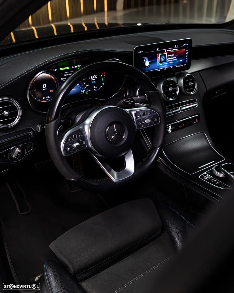 Mercedes-Benz C 300 e T 9G-TRONIC AMG Line - 17
