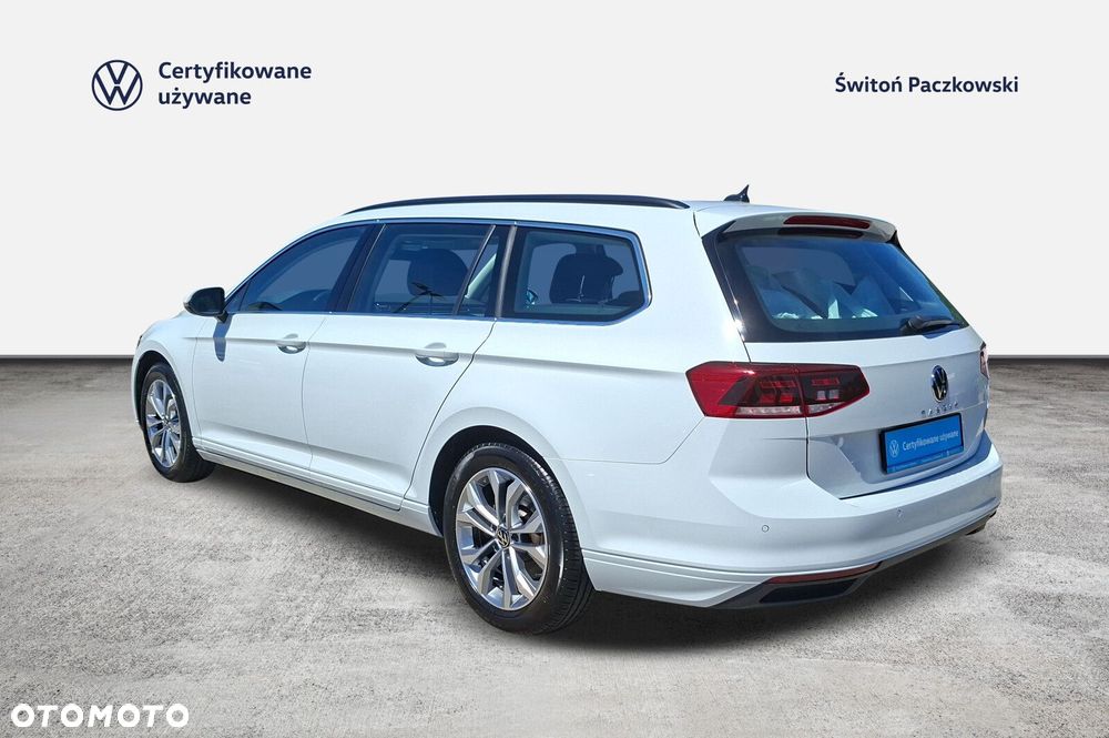 Volkswagen Passat - 3
