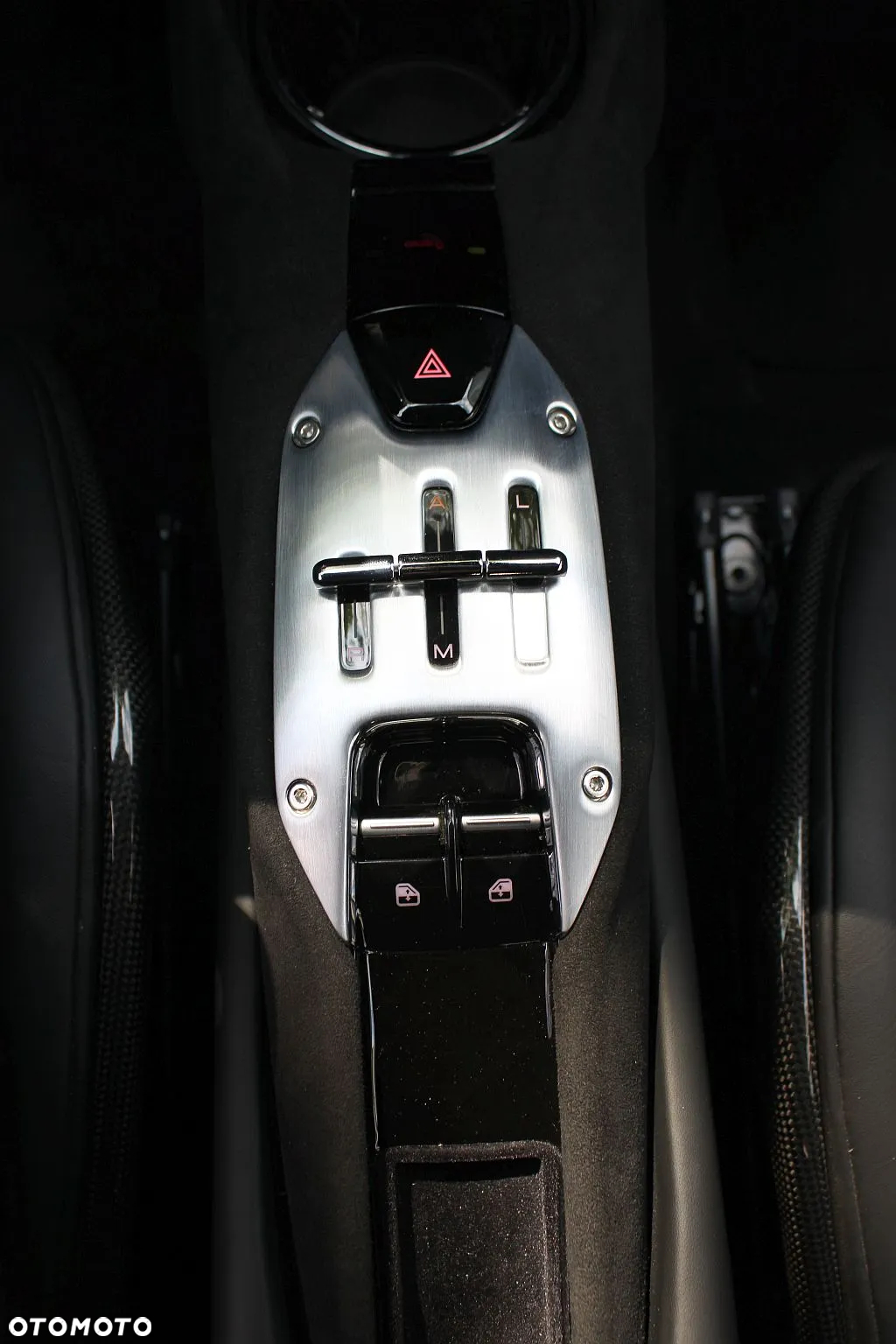 Ferrari 296 GTB - 23