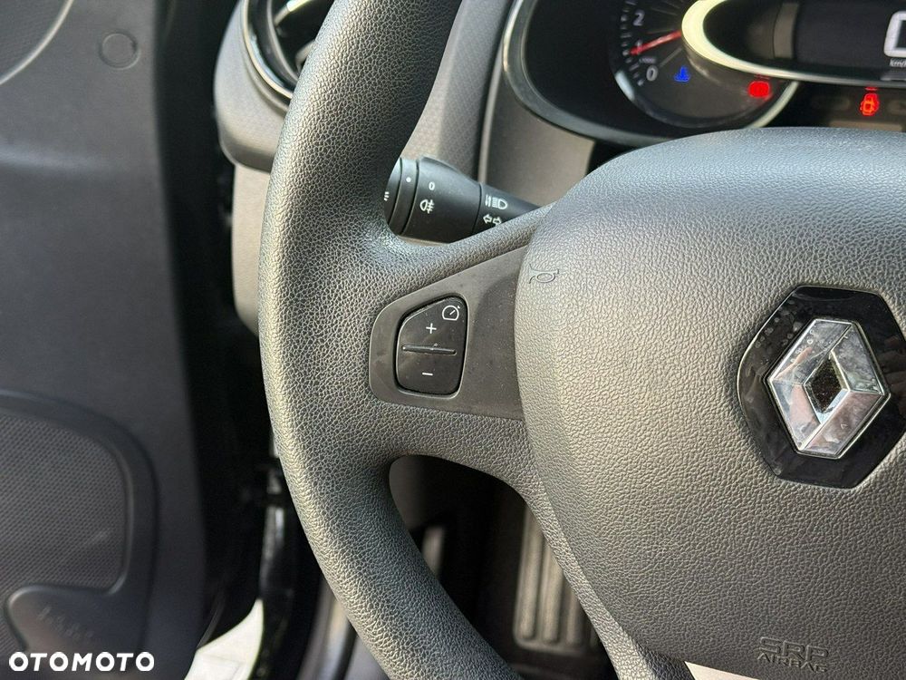 Renault Clio - 21