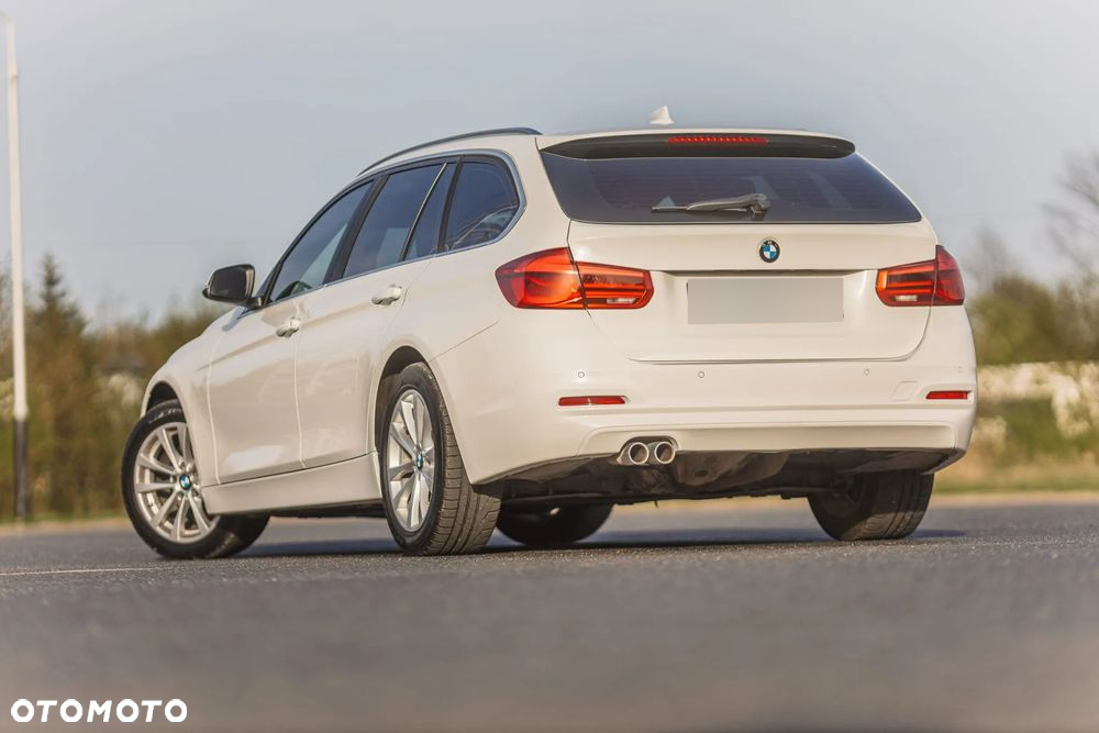 BMW Seria 3 325d Advantage sport - 6