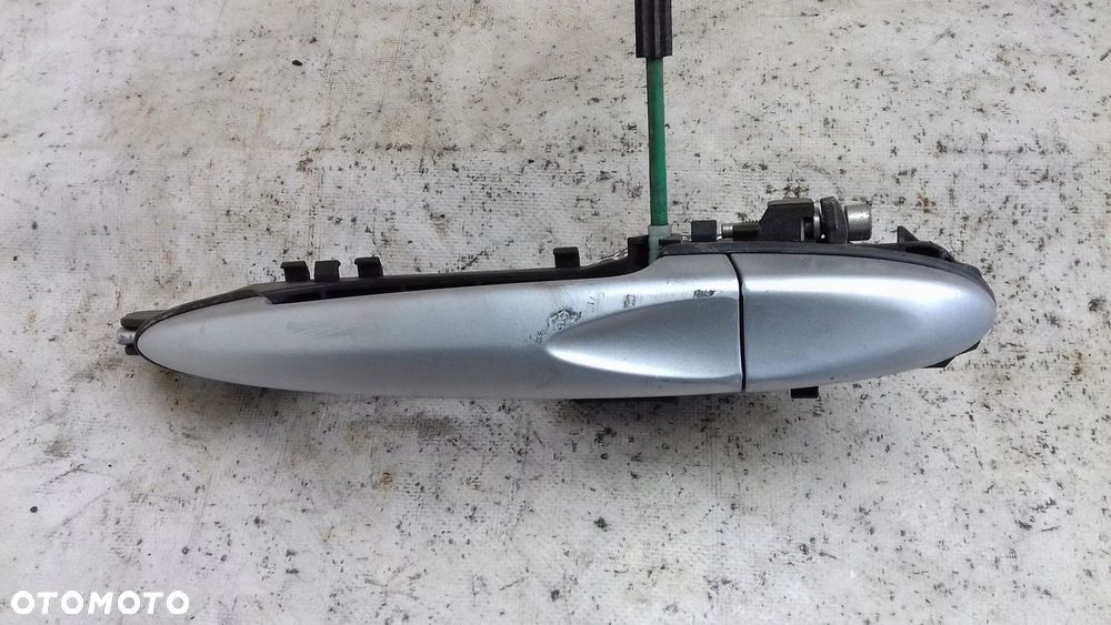 KLAMKA ZEWNĘTRZNA PRAWY PRZÓD LANCIA YPSILON II 03- - 1