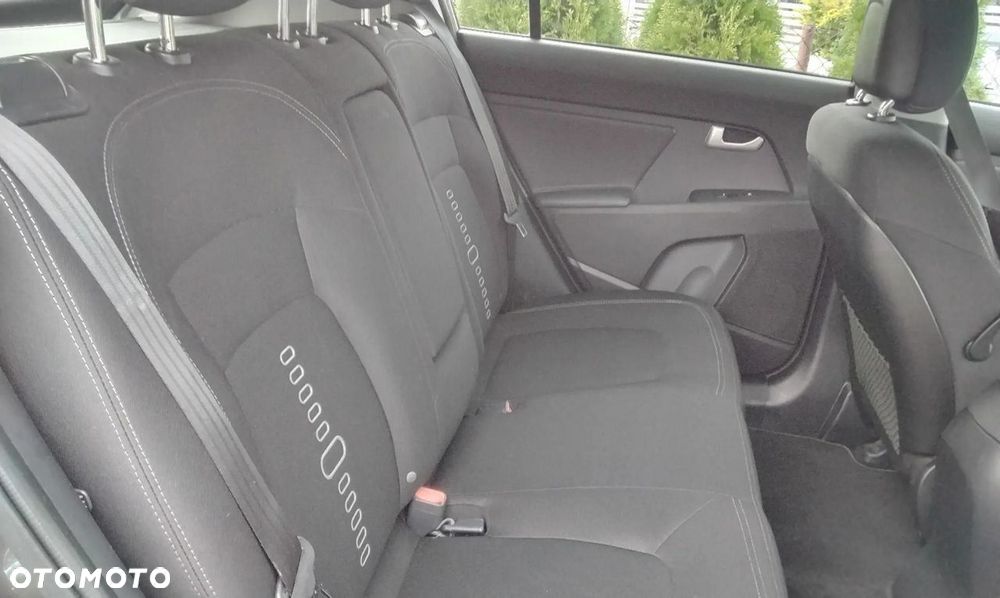 Kia Sportage 1.6 GDI L 2WD - 28
