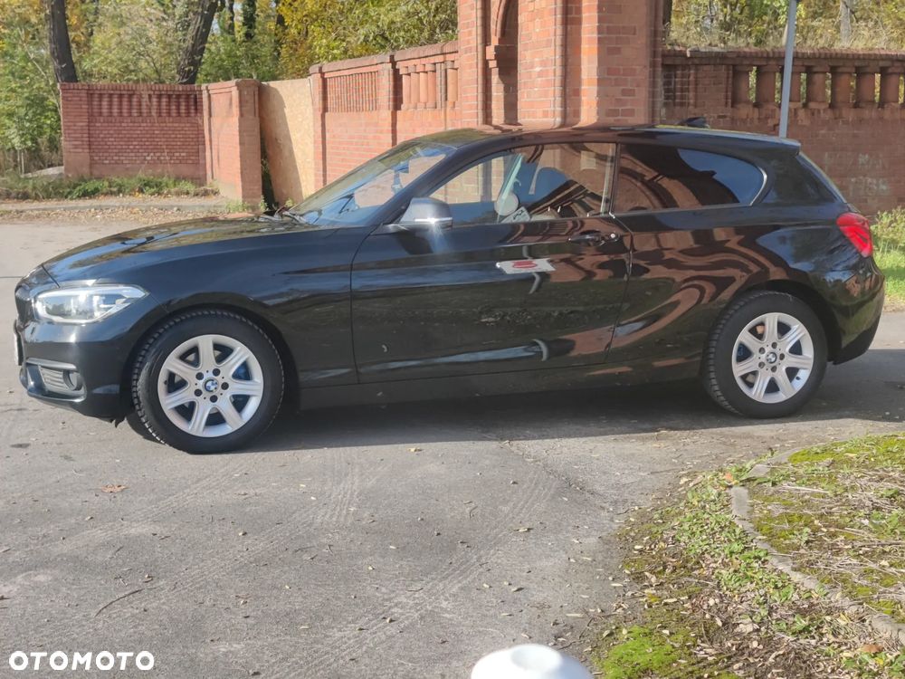 BMW Seria 1 - 15