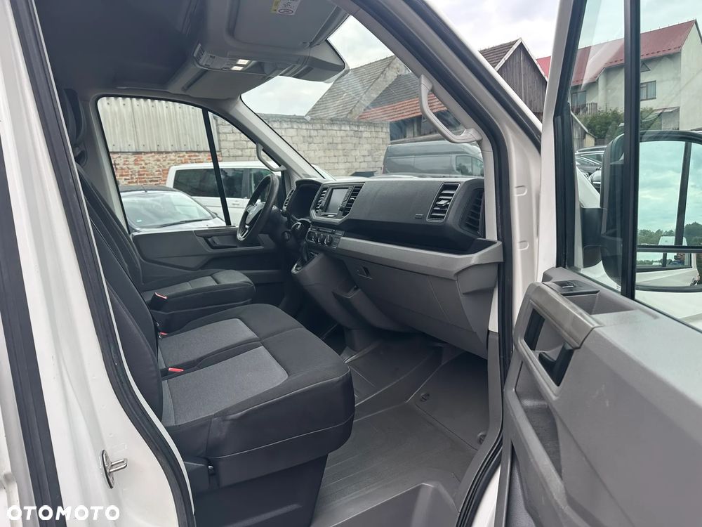 Volkswagen CRAFTER - 9