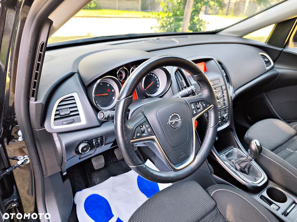 Opel Astra 2.0 CDTI Sport - 27