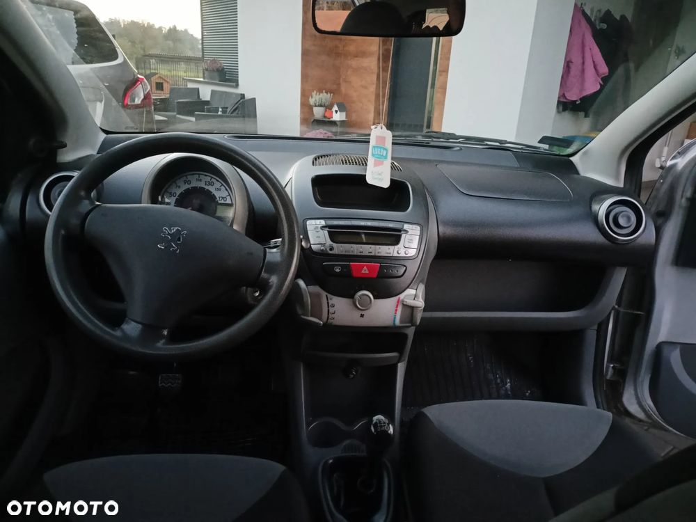 Peugeot 107 - 4