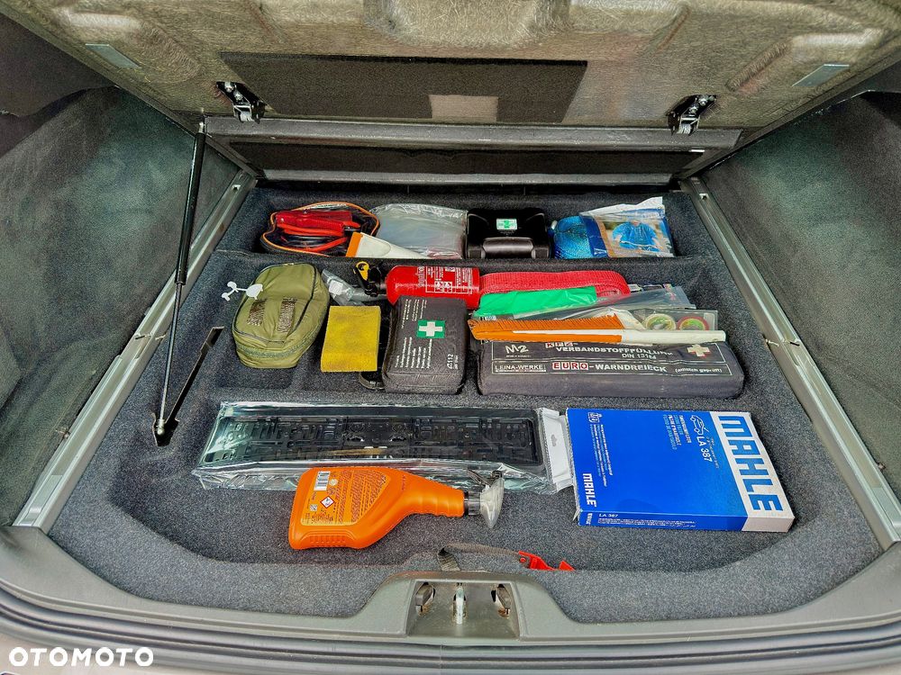 Volvo V70 D5 AWD Summum - 15