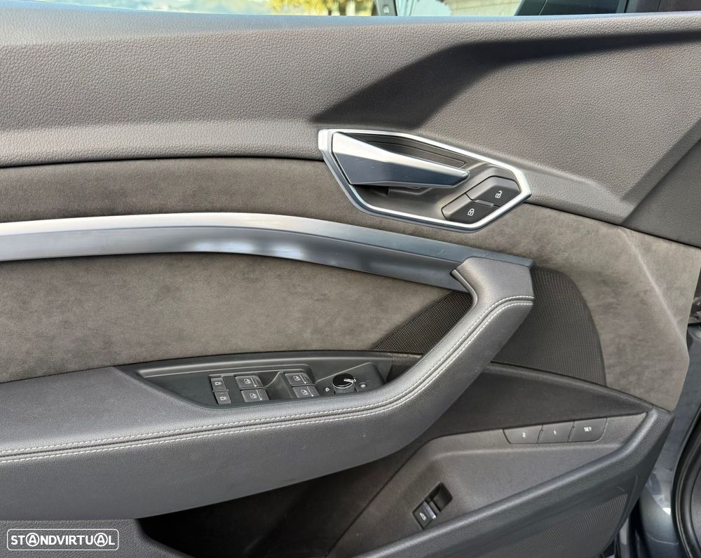 Audi e-tron Sportback 55 quattro S line - 12