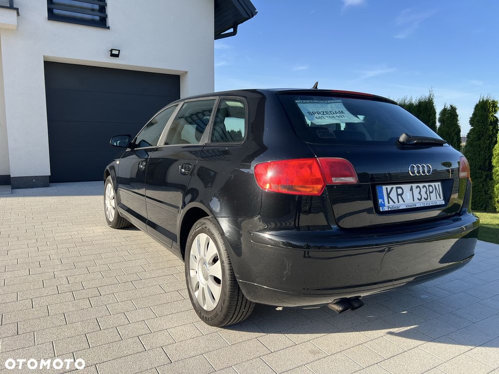 Audi A3 Sportback - 4