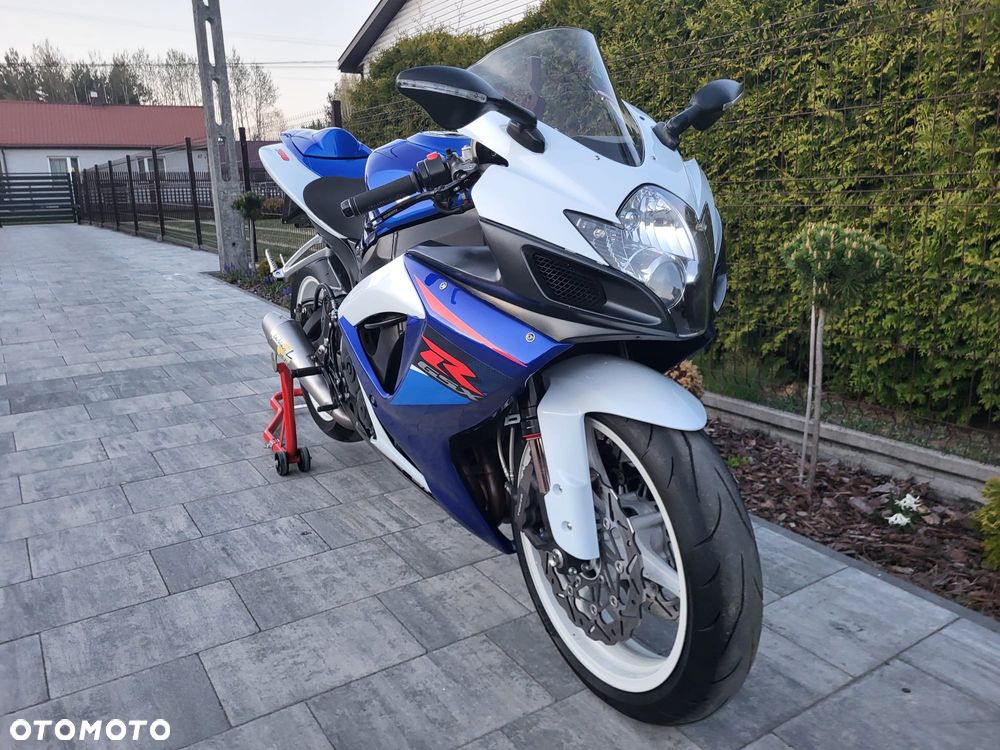 Suzuki GSX-R - 3