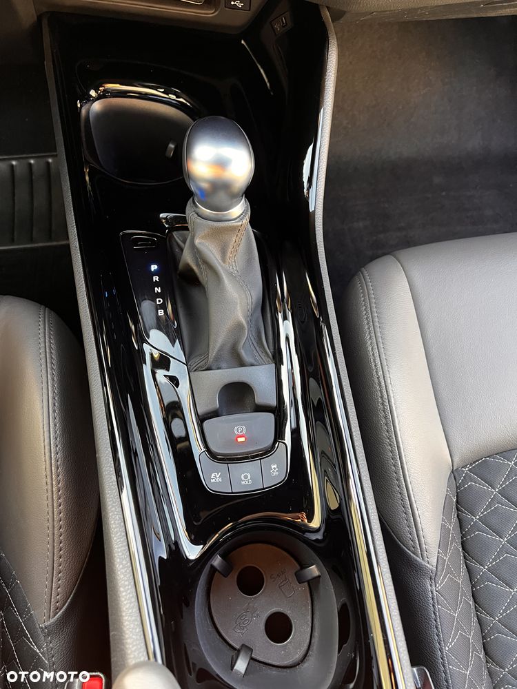 Toyota C-HR 1.8 Hybrid GPF Executive - 10