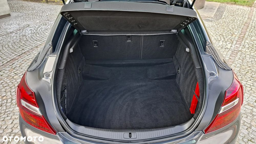 Opel Insignia 1.4 T Executive S&S - 26