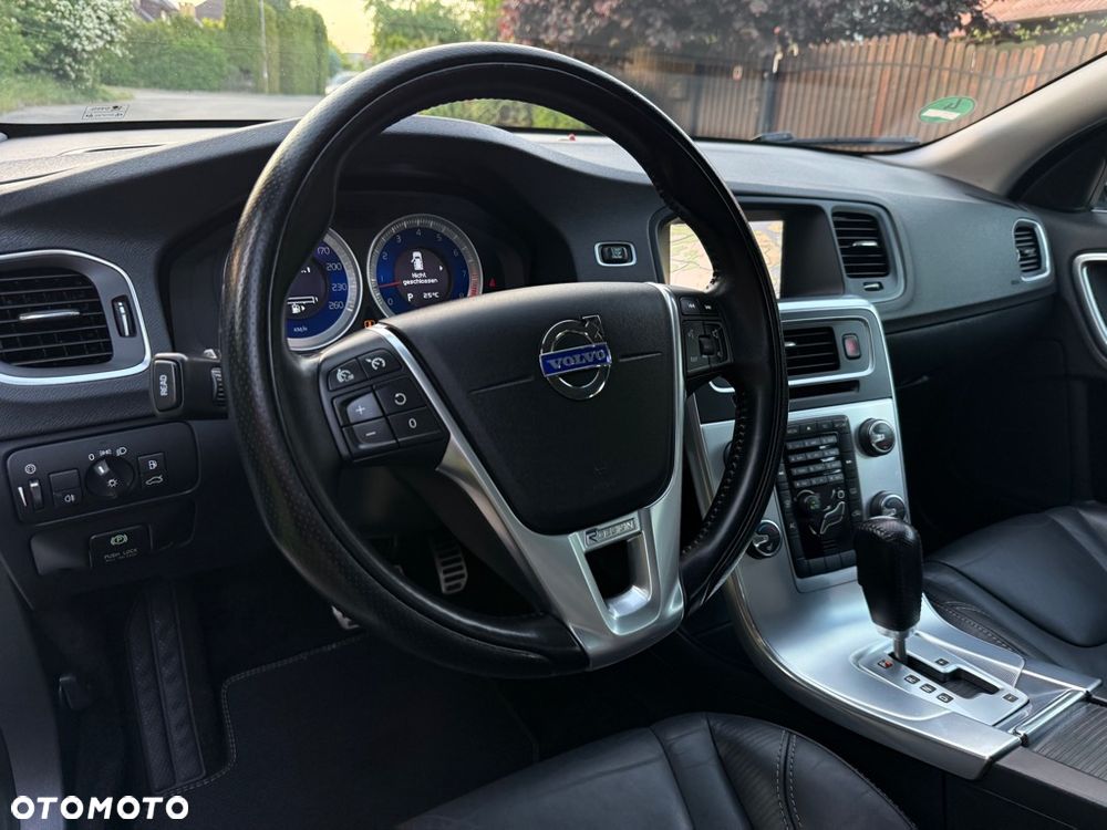Volvo V60 T4 Geartronic Powershift RDesign - 6