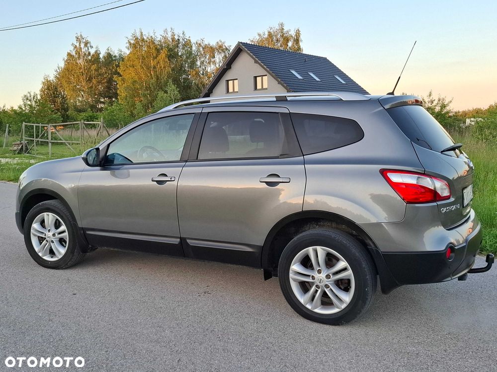 Nissan Qashqai+2 - 3