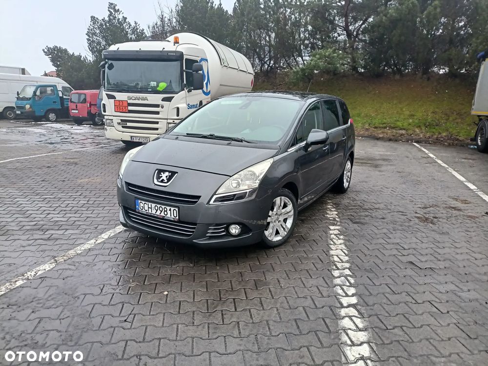 Peugeot 5008
