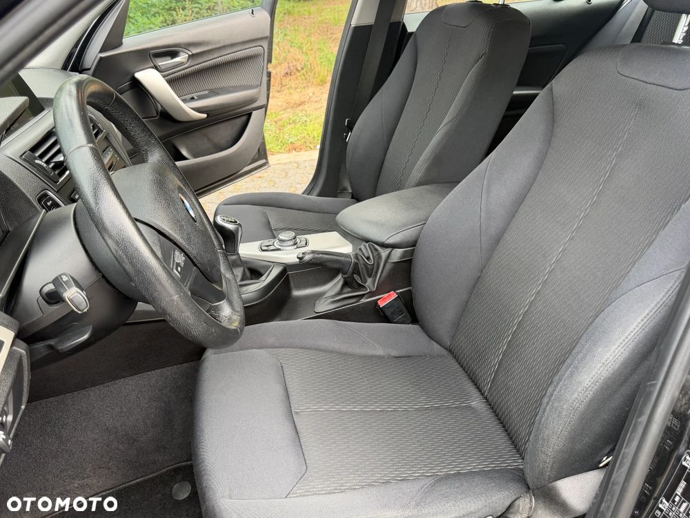 BMW Seria 1 - 17
