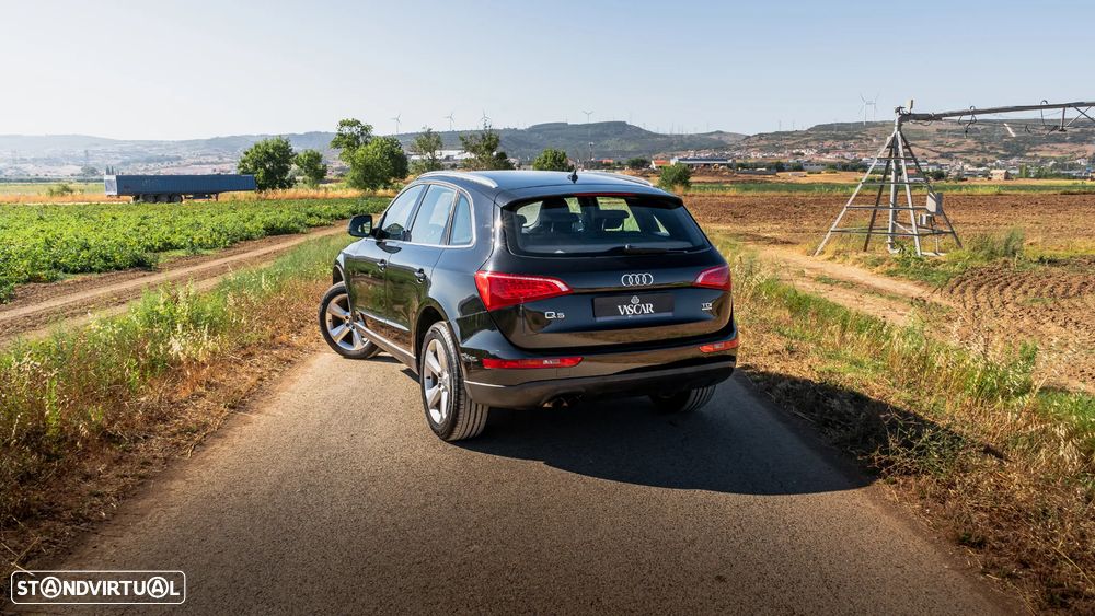 Audi Q5 2.0 TDI Business Line S-line - 4