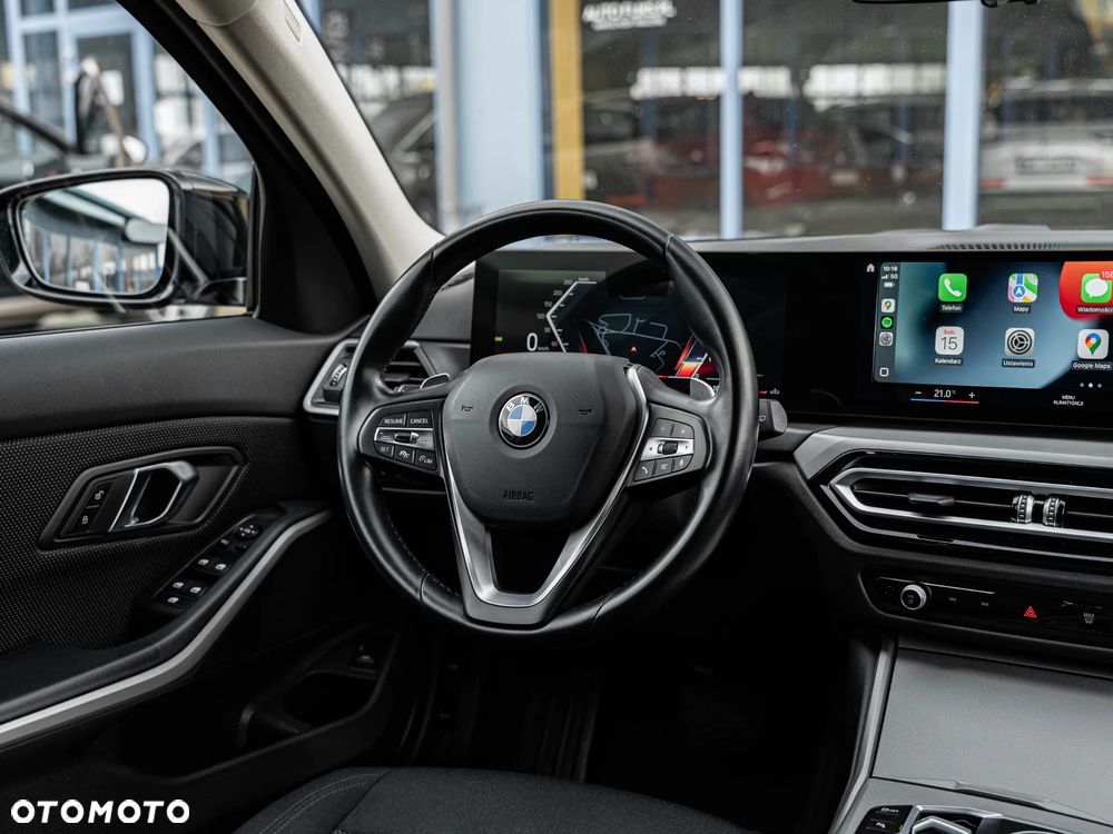 BMW Seria 3 318d - 24