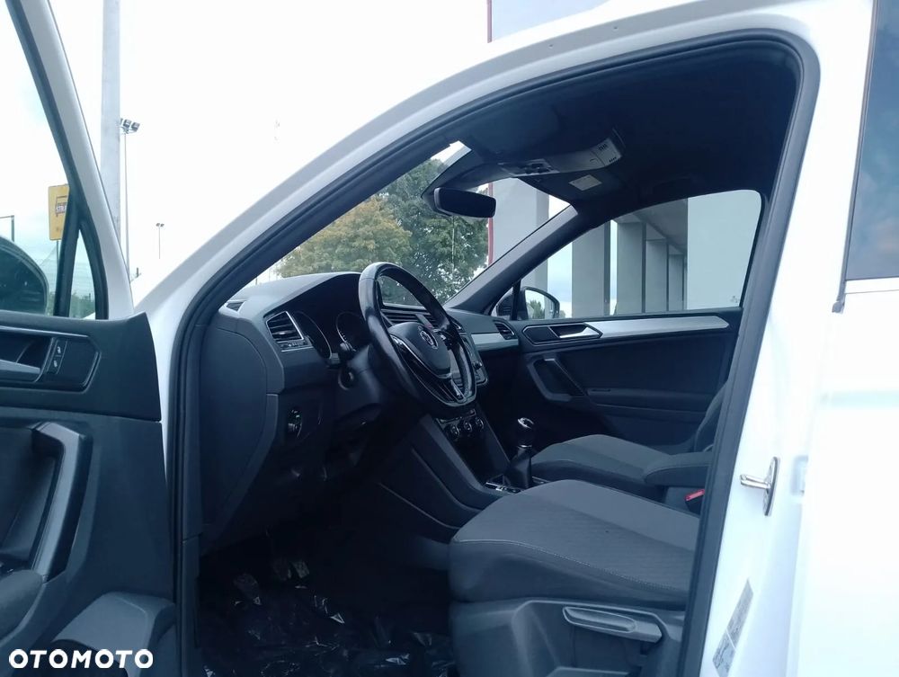 Volkswagen Tiguan 2.0 TDI SCR R-Line - 10