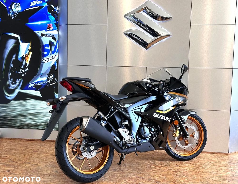 Suzuki GSX-R - 4