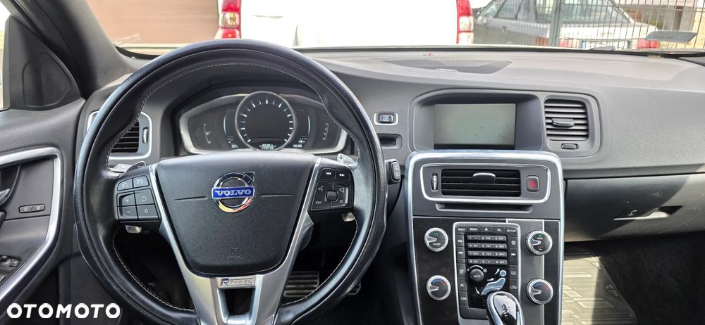 Volvo V60 - 14