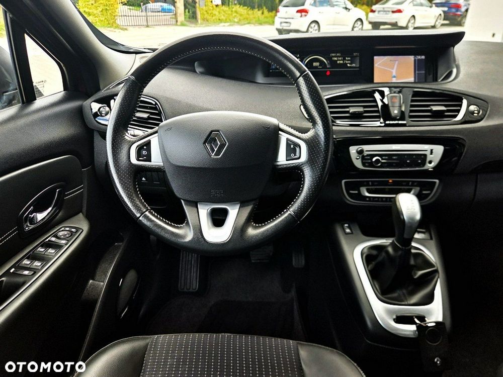 Renault Scenic ENERGY dCi 110 EDC BOSE EDITION - 12