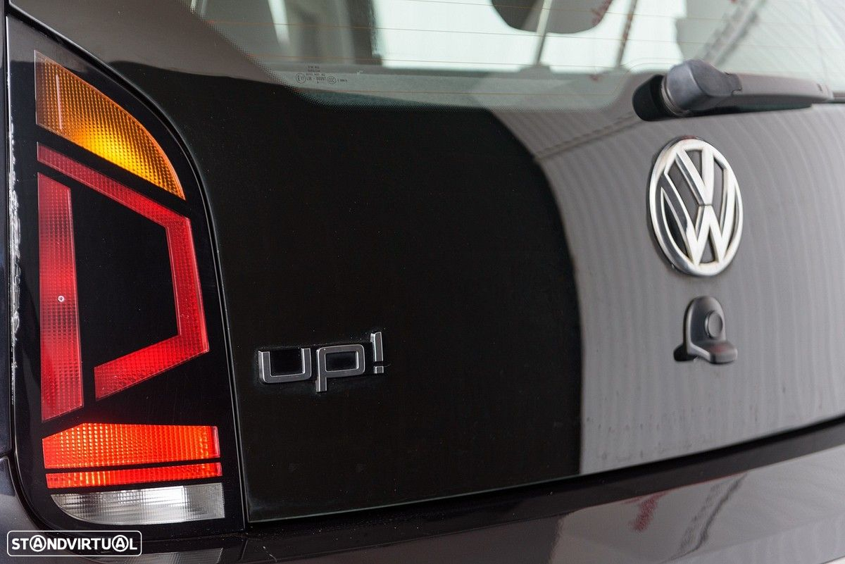 VW Up! 1.0 Move - 15