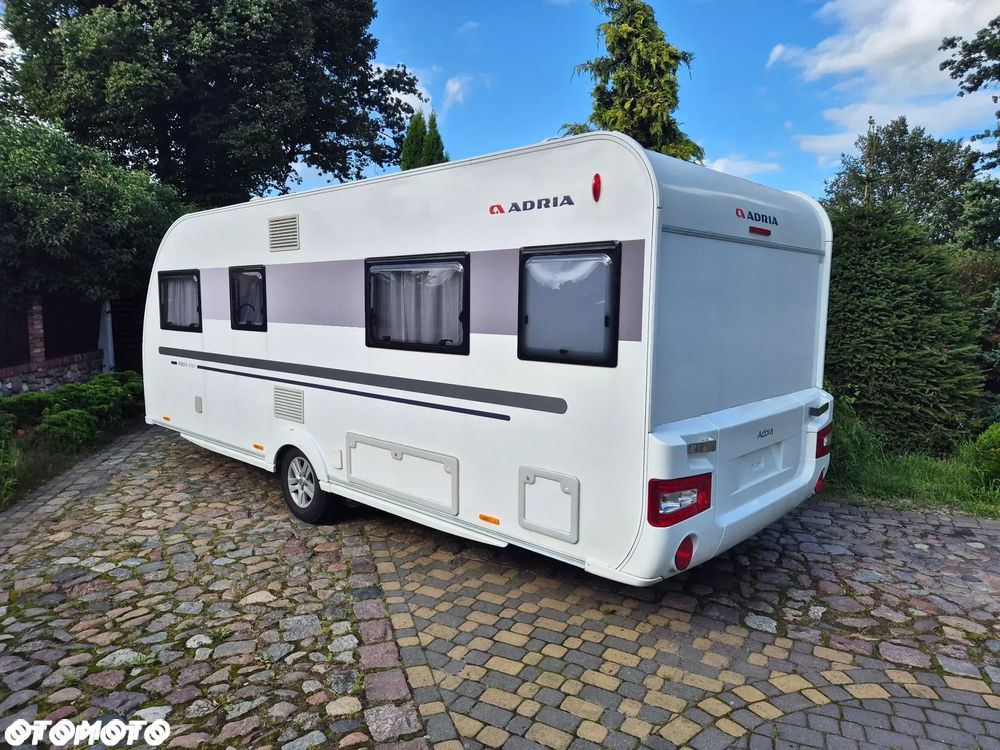 Adria Adora 572 UT - 2