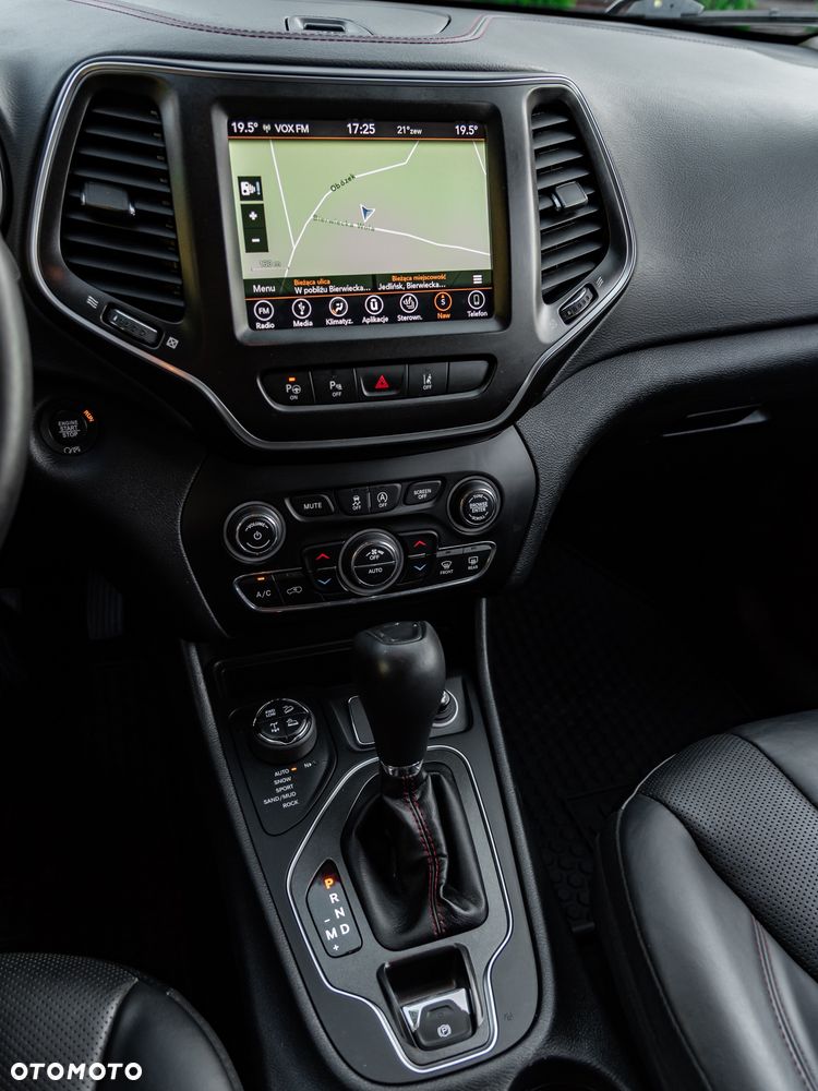 Jeep Cherokee 2.0 T Active Drive Lock Automatik Trailhawk - 39