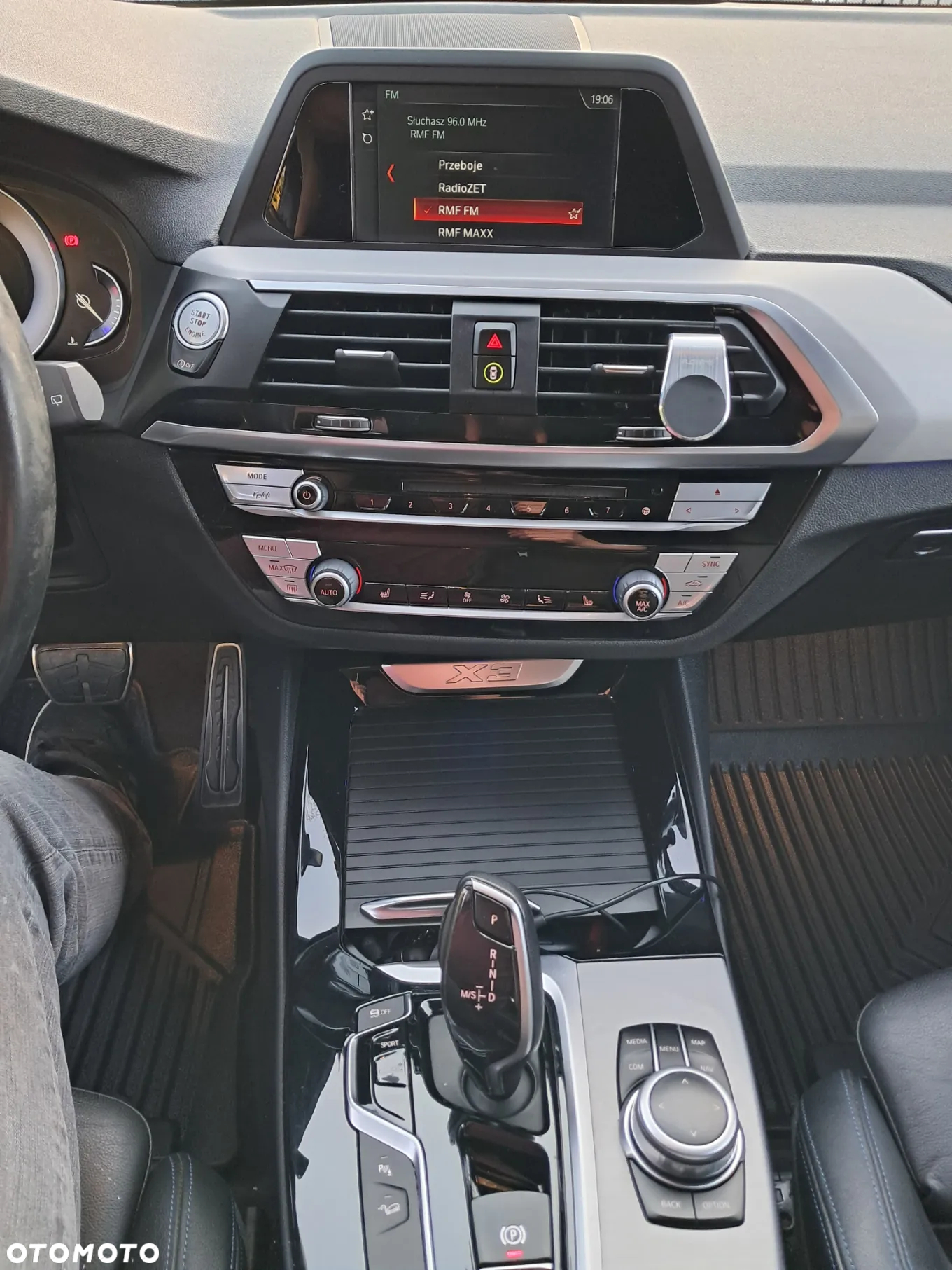 BMW X3 xDrive20d Luxury Line - 11