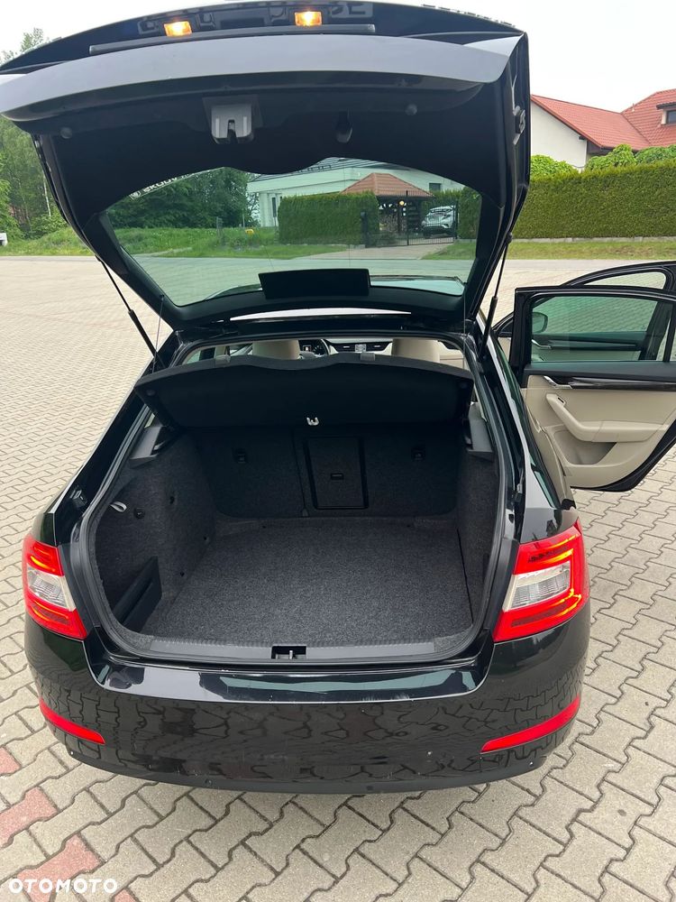 Skoda Octavia 2.0 TDI Style - 18