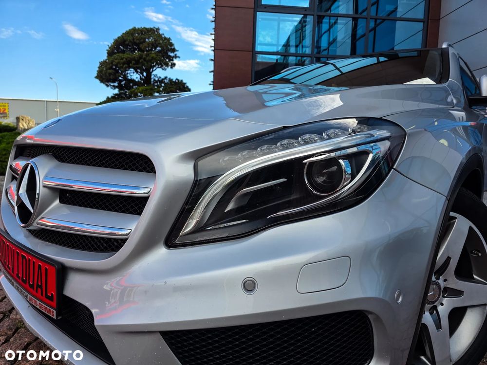 Mercedes-Benz GLA 220 CDI 4Matic 7G-DCT AMG Line - 9