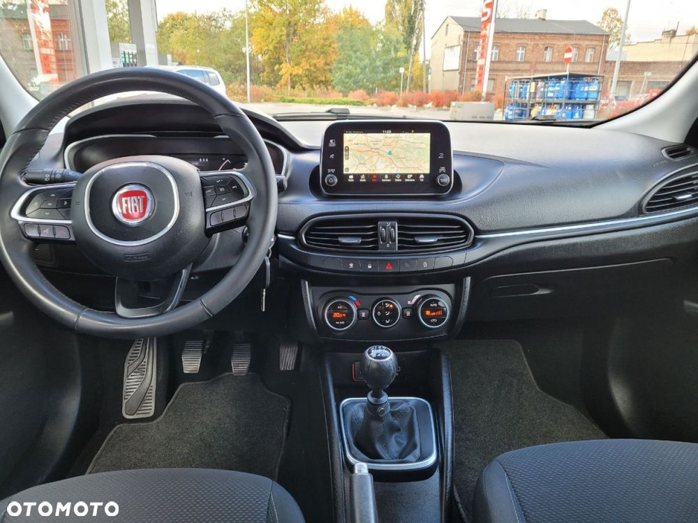 Fiat Tipo 1.4 T-Jet 16v Lounge - 20