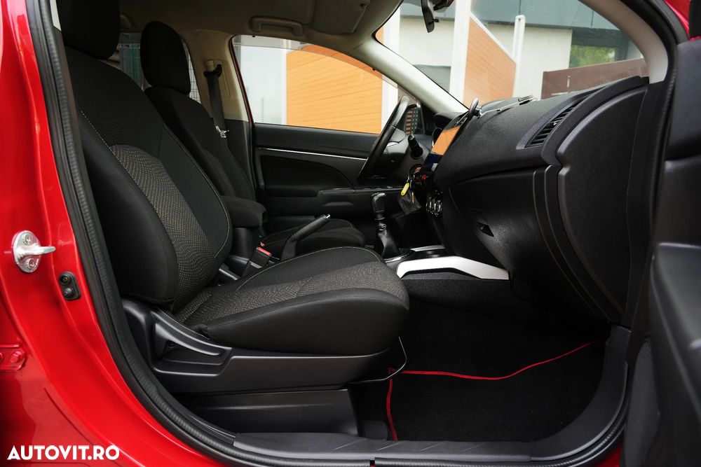 Mitsubishi ASX 1.8 DID 2WD Intense A15 - 9
