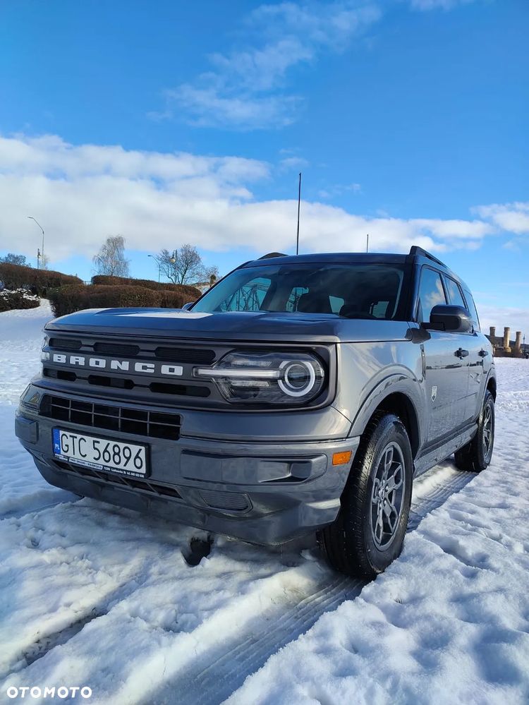 Ford Bronco - 32